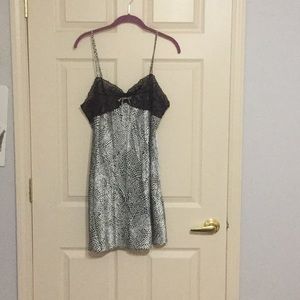 Black and white print slip